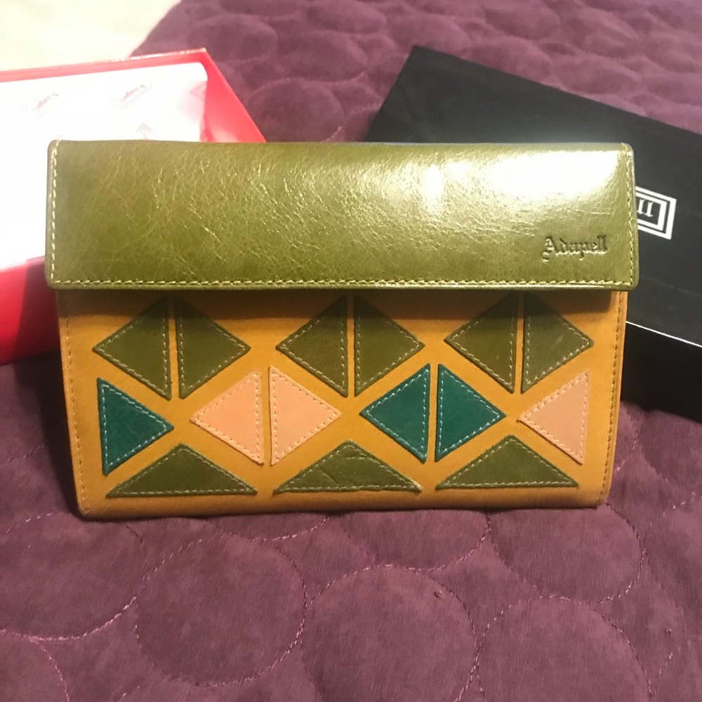 Adapell wallet
